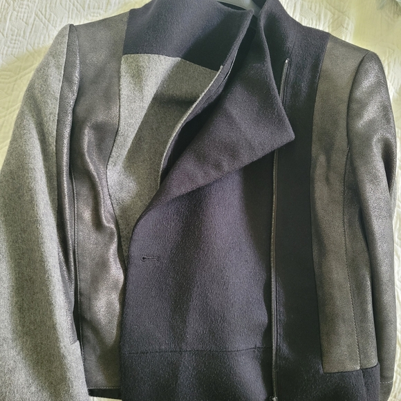 Akris Wool and Leather Moto Jacket Zipper sz 4 - Picture 4 of 13